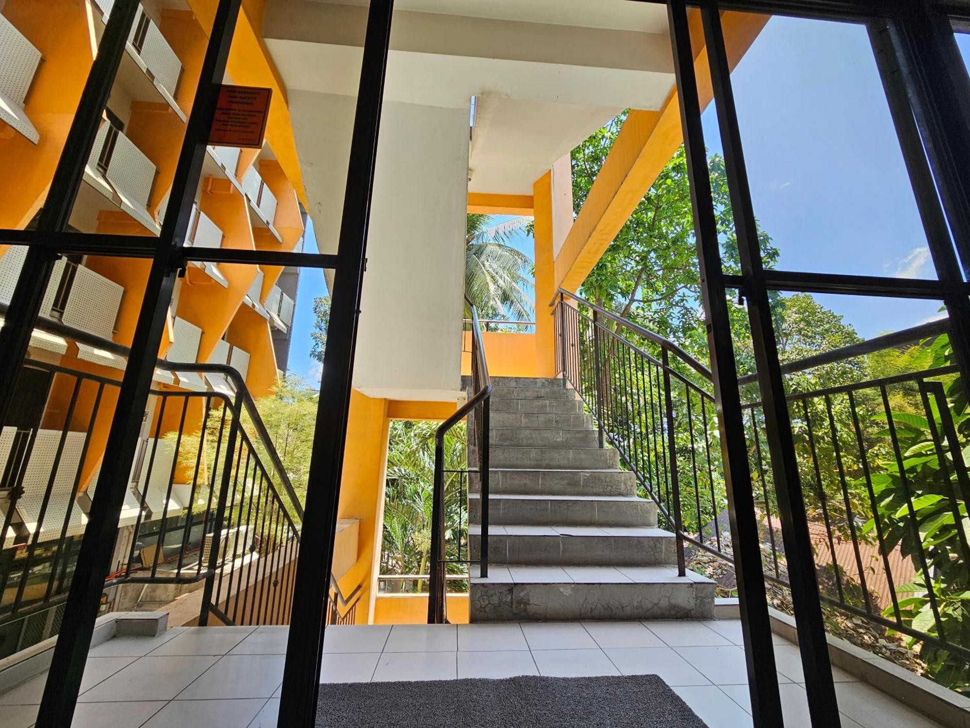 ไซ โฮเทล แอนด์ เรสซิเดนซ์ Hotel Cebu ภายนอก รูปภาพ