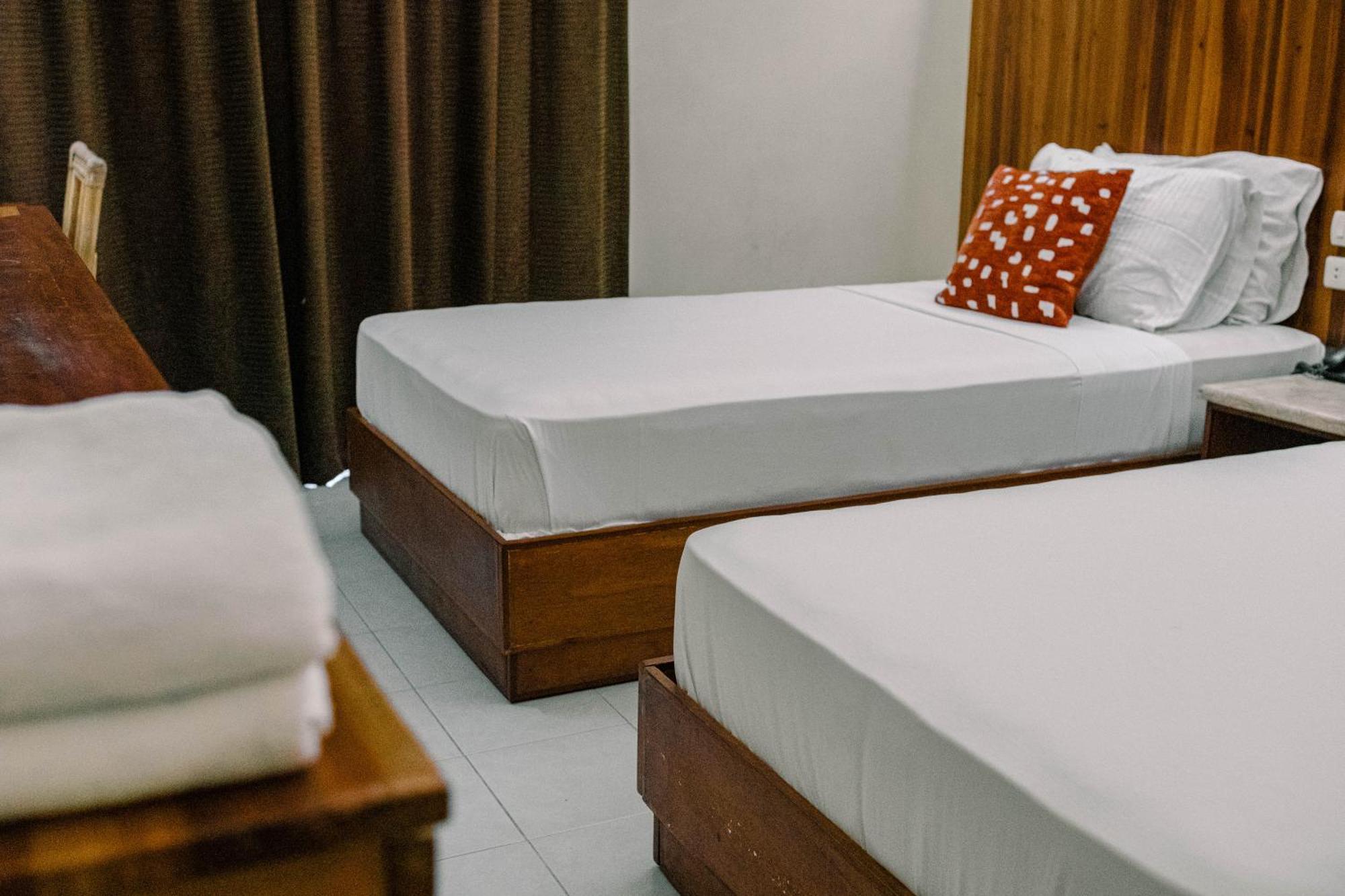 ไซ โฮเทล แอนด์ เรสซิเดนซ์ Hotel Cebu ภายนอก รูปภาพ